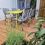 Prive Avec Terrasse Apartment